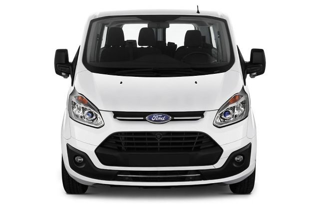 Car-Keys-Being-Cut Transit van